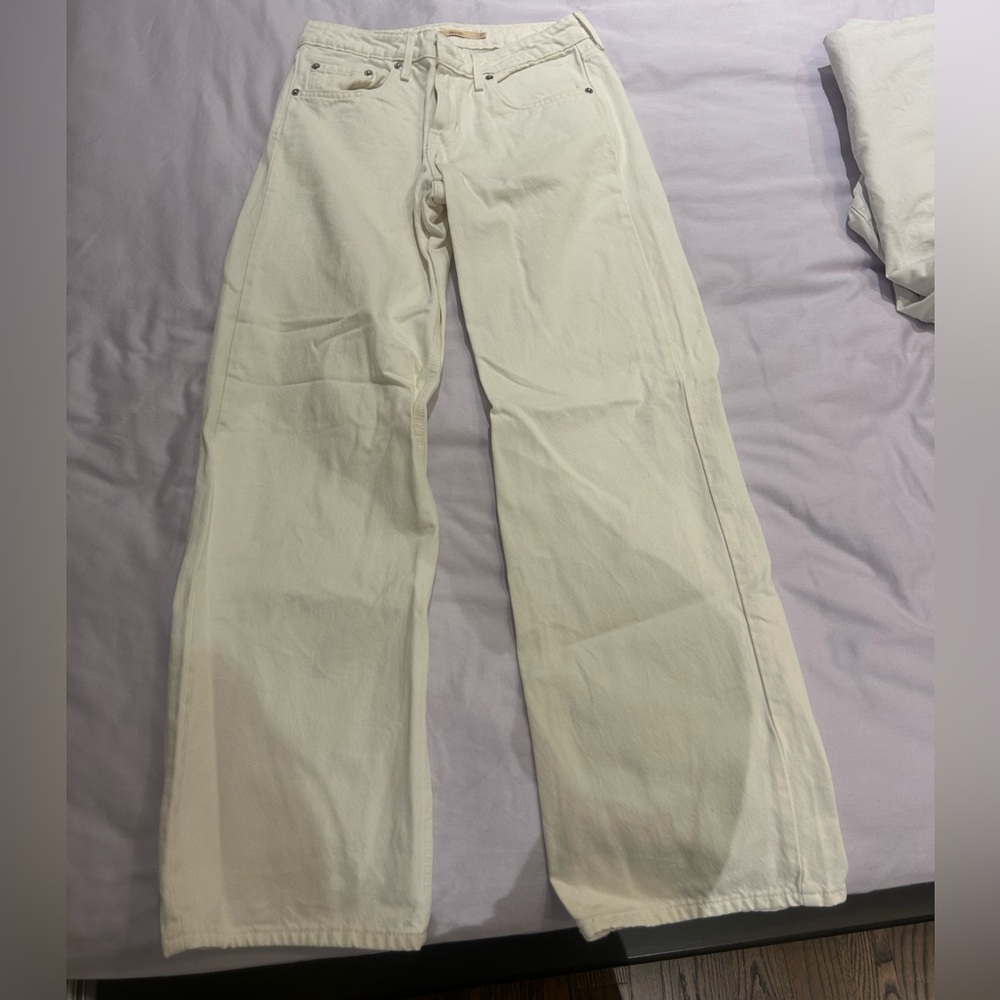 Levi's Women's Off-White Flare Jeans